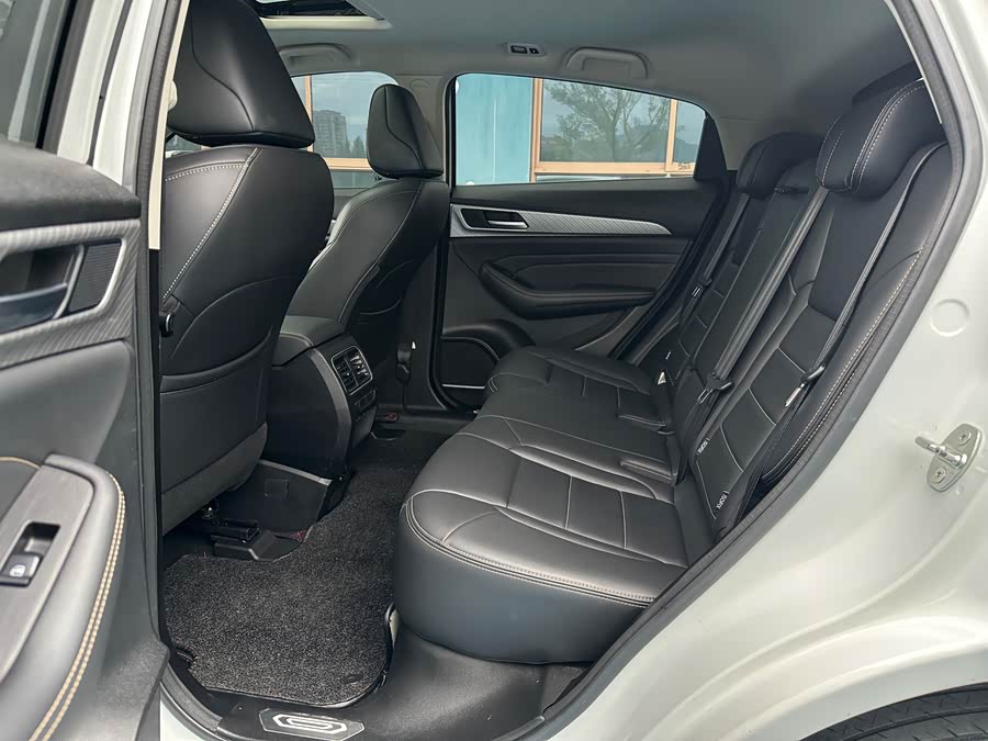 Haval F7x 2021 #7 Haval F7x 2021 car image #7