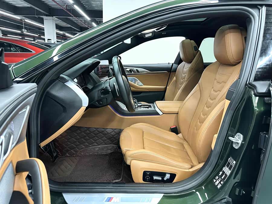 BMW 8 Series 2024 #7 BMW 8 Series 2024 car image #7