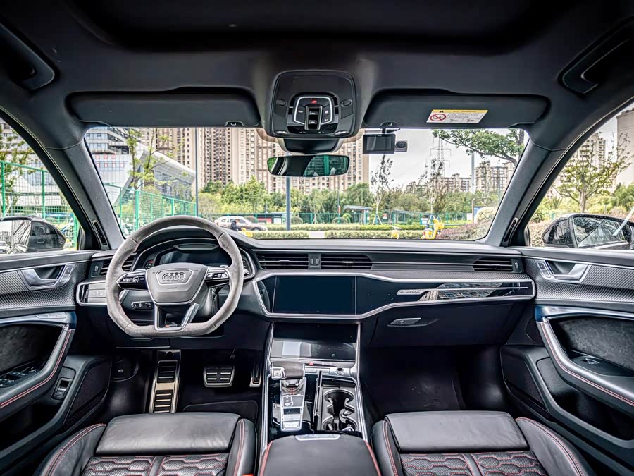 Audi RS 6 2021 immagine di auto #7