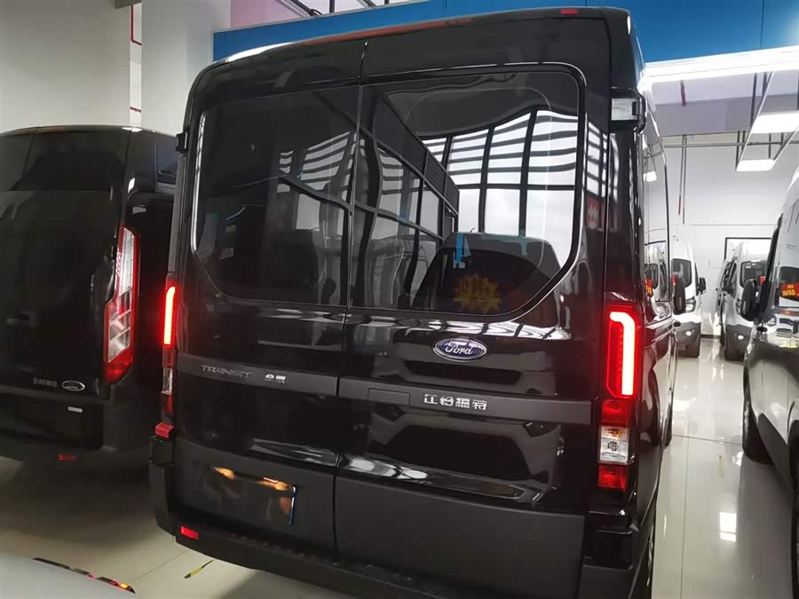 Ford Transit T8 2024 car image #7