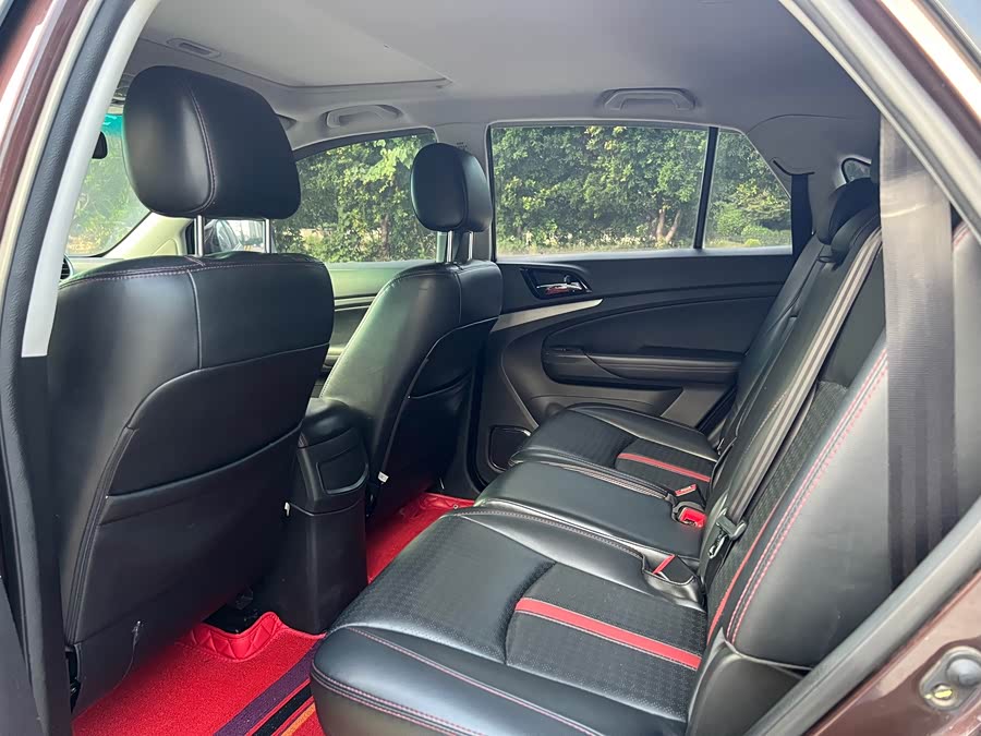 BYD S7 2014 car image #7