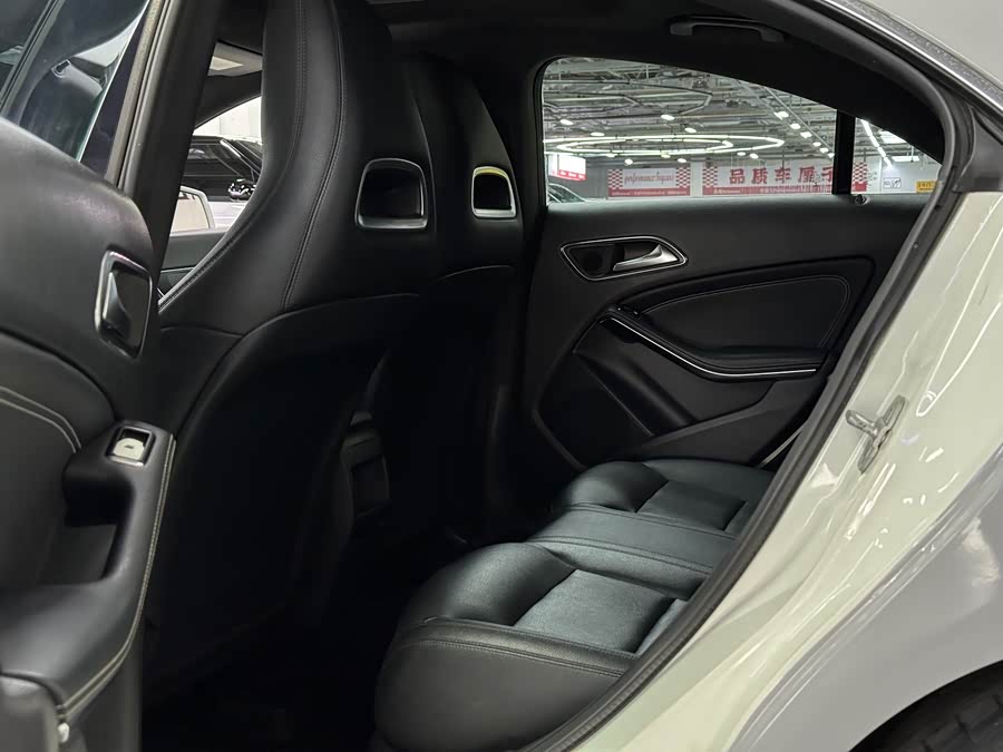 Mercedes-Benz CLA Class (Imported) 2015 car image #7