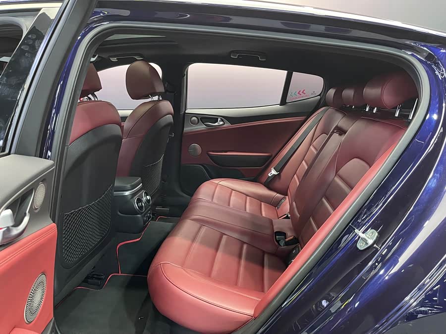 起亚 斯汀格 2018 汽车图片 #7