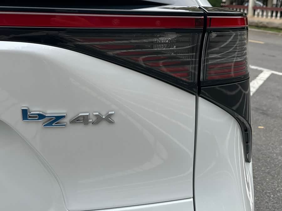 丰田 一汽丰田bZ4X 2023 汽车图片 #7