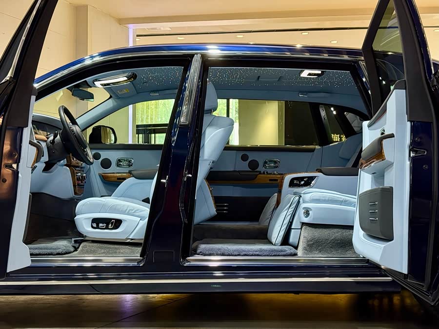 劳斯莱斯 幻影 2020 汽车图片 #7