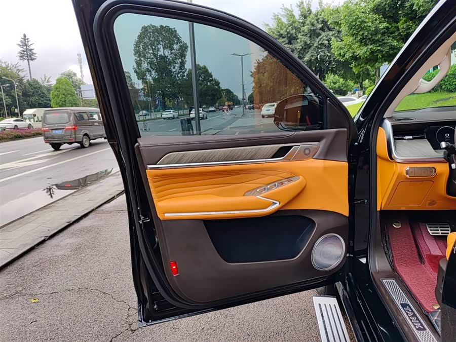 Tank 500 New Energy 2025 immagine di auto #7