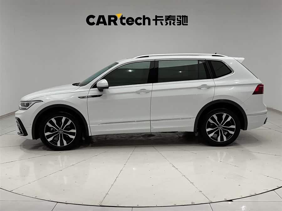 Volkswagen Tiguan L 2024 car image #7