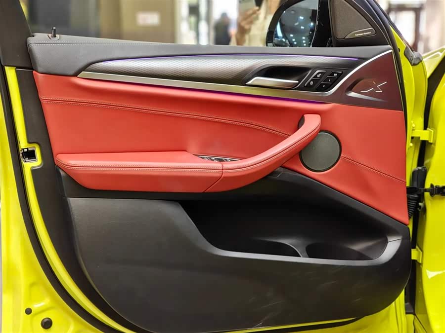 BMW X4 M 2022 car image #7