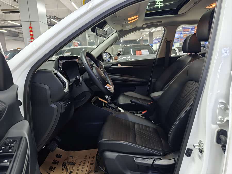 Kia Sonet 2024 immagine di auto #7