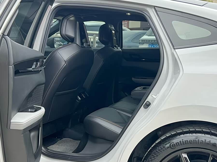 Changan UNI-V 2022 car image #7