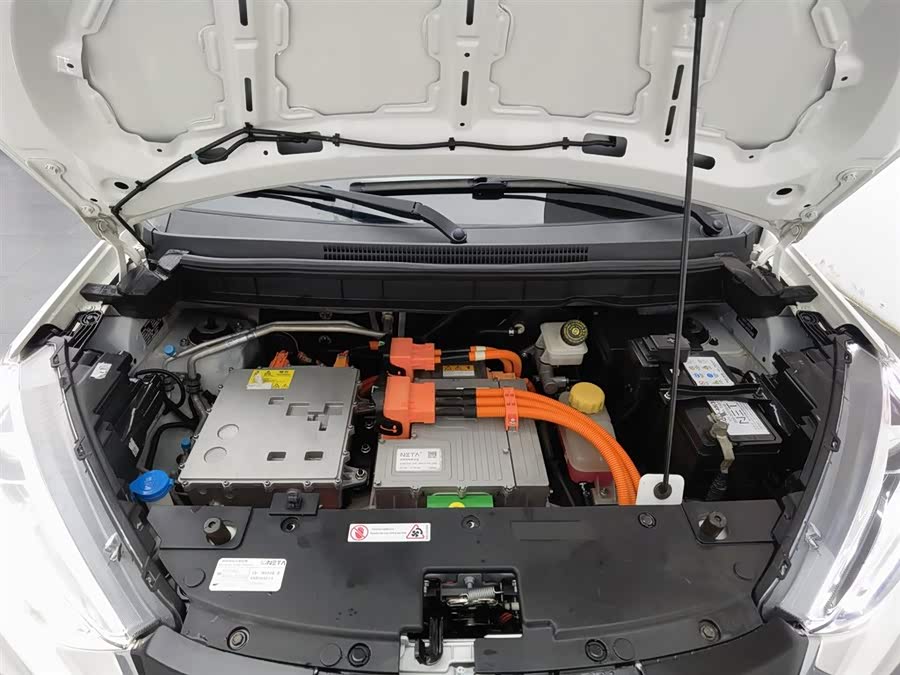 哪吒汽车 哪吒N01 2019 汽车图片 #7