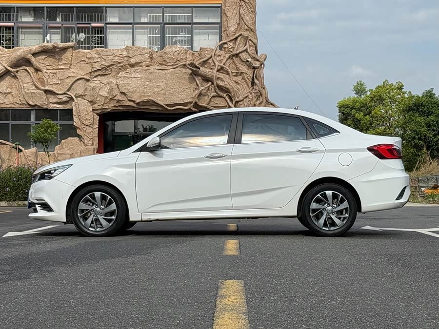 Changan Eado DT 2018 car image #7