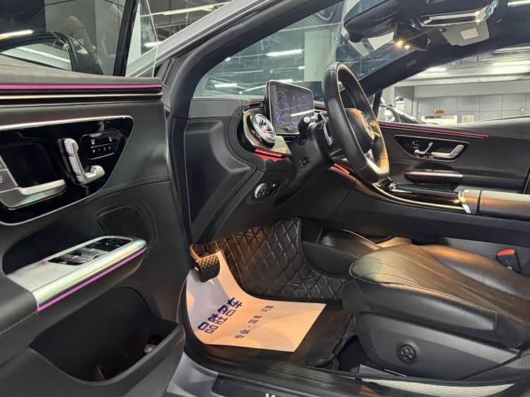 Mercedes-Benz EQE Class 2023 #7 Mercedes-Benz EQE Class 2023 immagine di auto #7