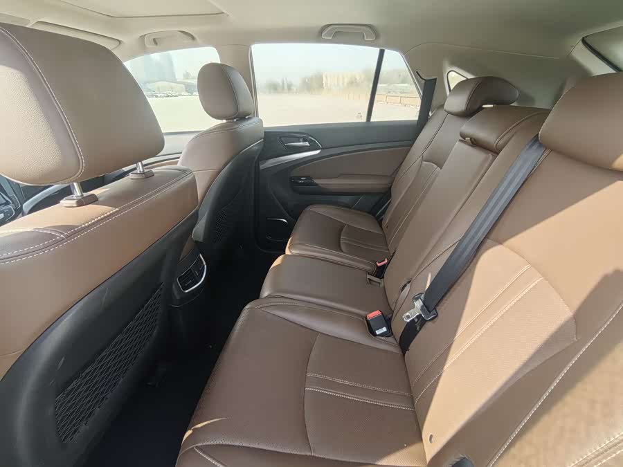 BYD S7 2017 car image #7