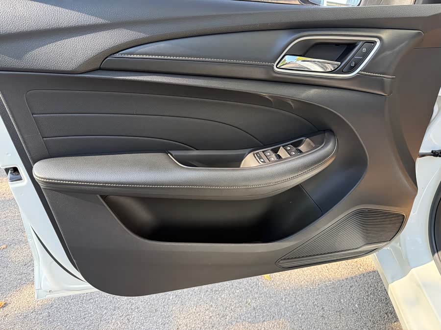 荣威 荣威Ei5 2018 汽车图片 #7