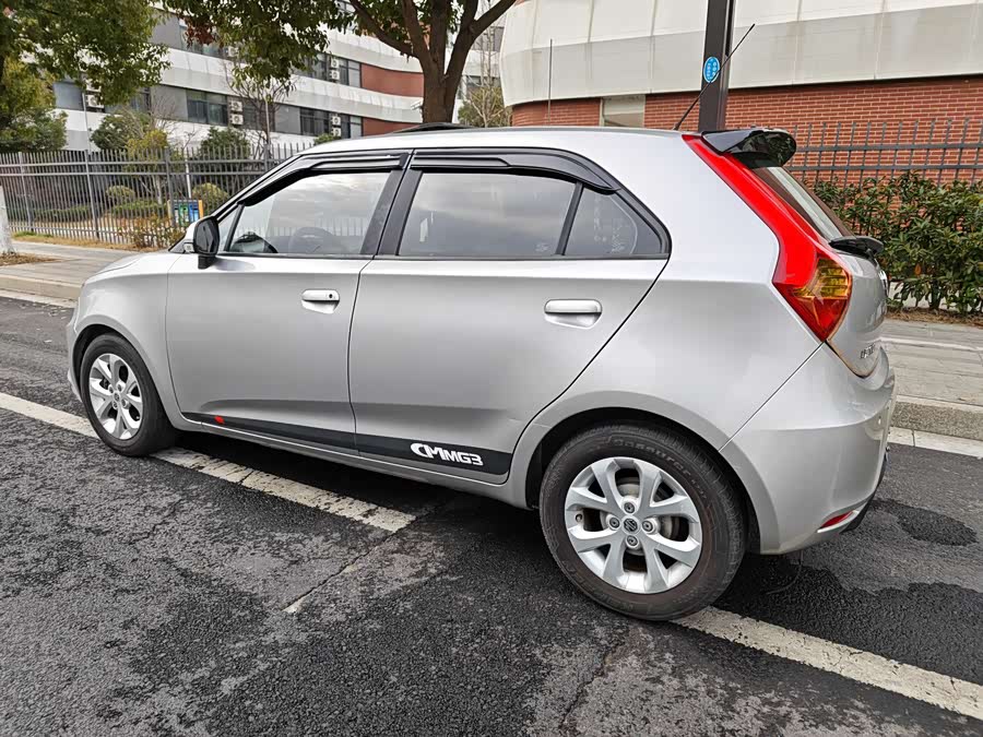 MG 3 2017 car image #7