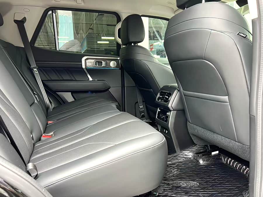 Tank 400 2025 #7 Tank 400 2025 imagen de coche #7