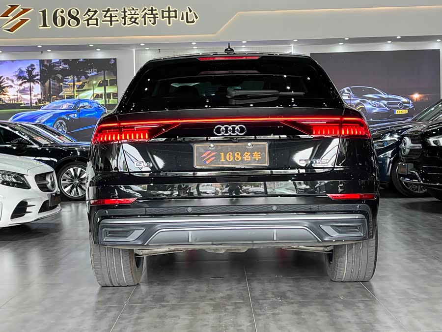 Audi Q8 2023 immagine di auto #7