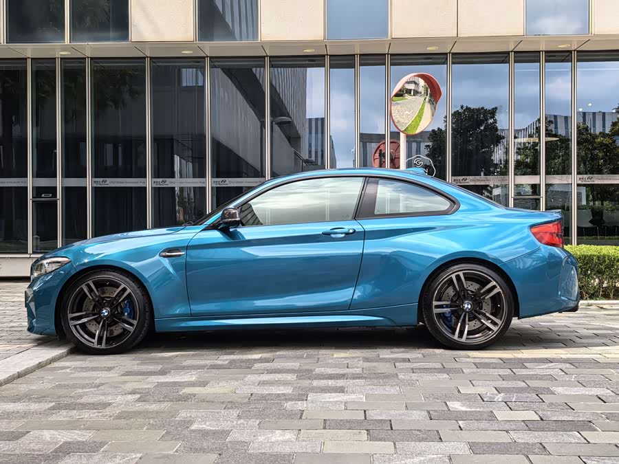 BMW M2 2018 car image #7