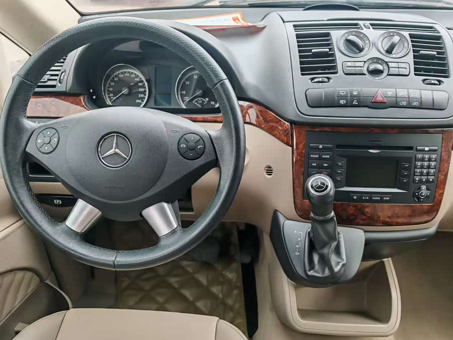 Mercedes-Benz Viano 2014 imagen de coche #7