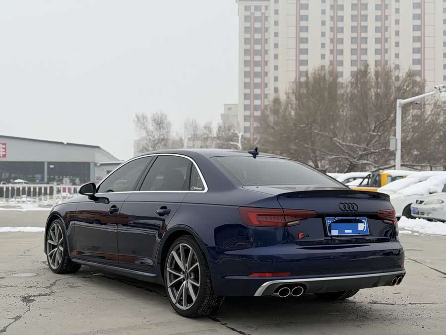 Audi S4 2020 car image #7