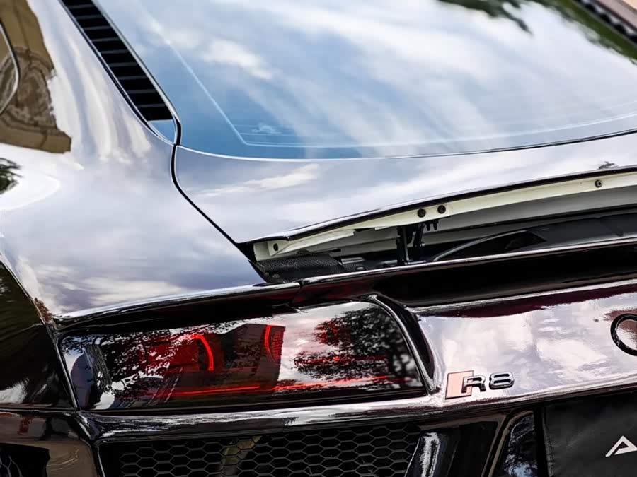 BMW 1 Series (Imported) 2011 car image #7