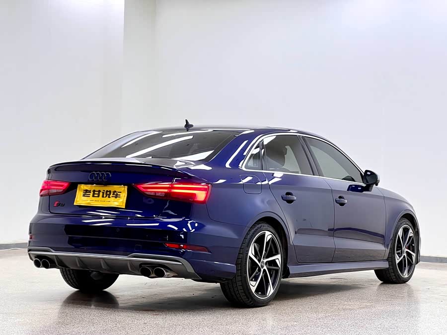 Audi S3 2019 imagen de coche #7