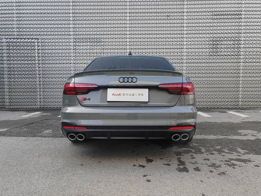 Audi S4 2023 صورة سيارة #7