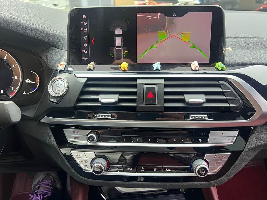 BMW X4 2019 car image #7