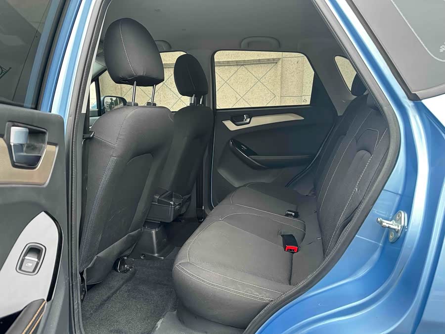 哪吒汽车 哪吒N01 2020 汽车图片 #7