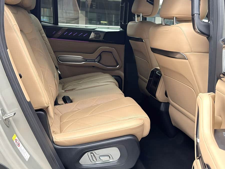 FangChengBao Leopard 8 2024 immagine di auto #7