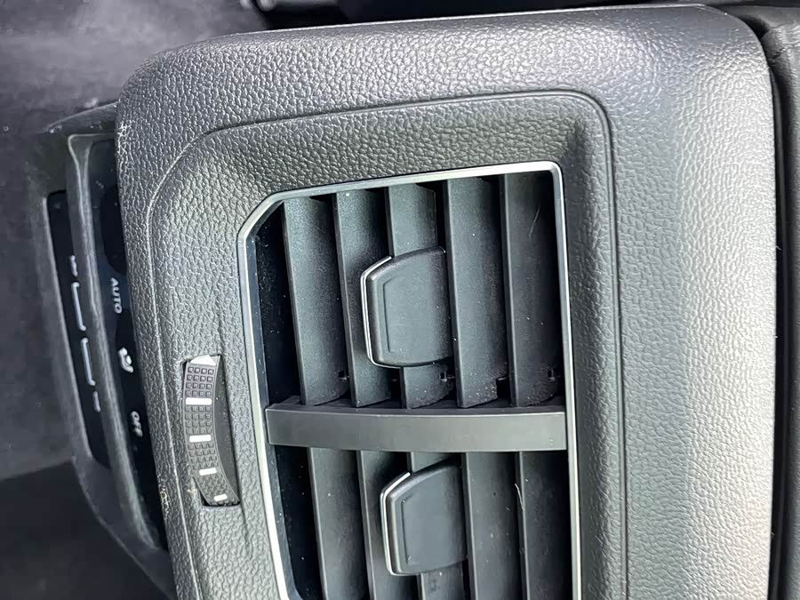 Volkswagen Tayron GTE 2023 #7 Volkswagen Tayron GTE 2023 car image #7