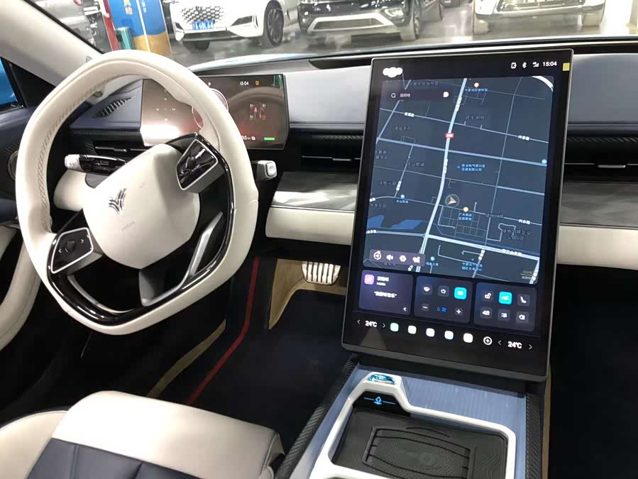 哪吒汽车 哪吒GT 2023 汽车图片 #7