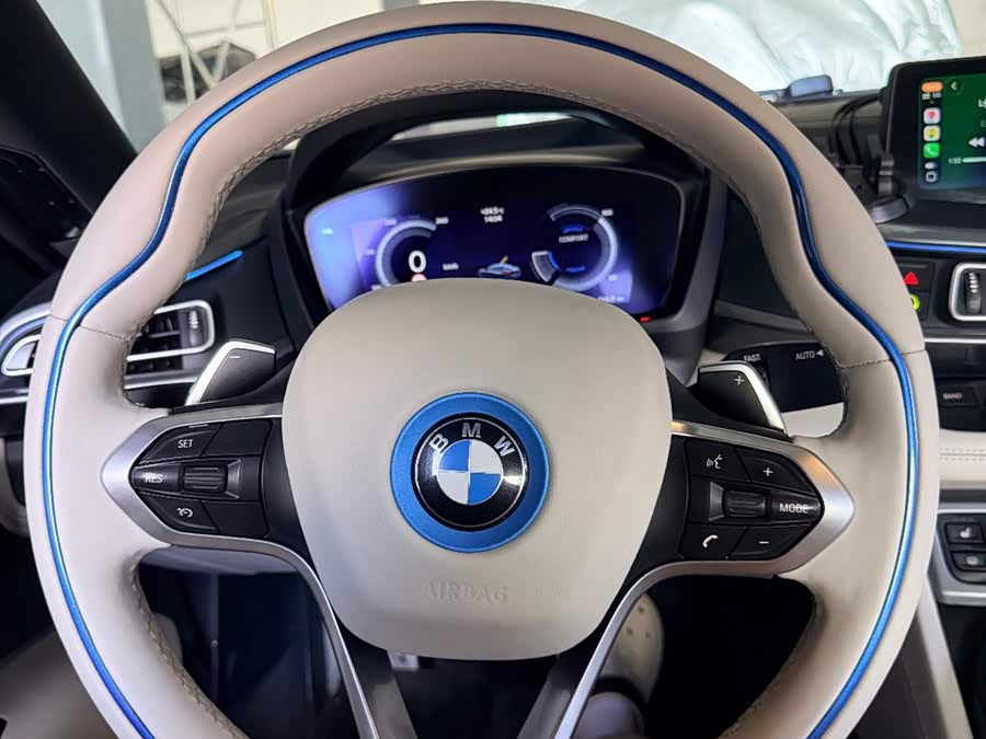 BMW i8 2015 изображение автомобиля #7