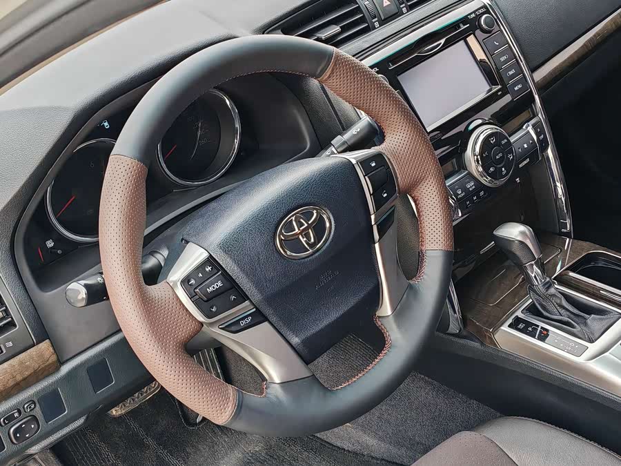 Toyota Reiz 2016 #7 Toyota Reiz 2016 immagine di auto #7