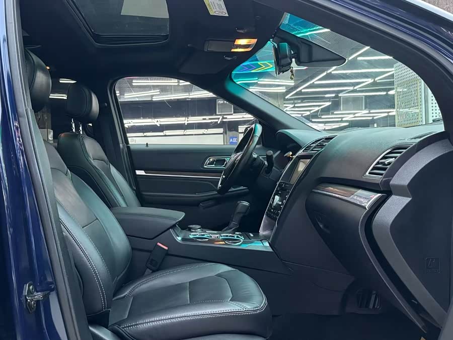 Ford Explorer (Imported) 2016 car image #7