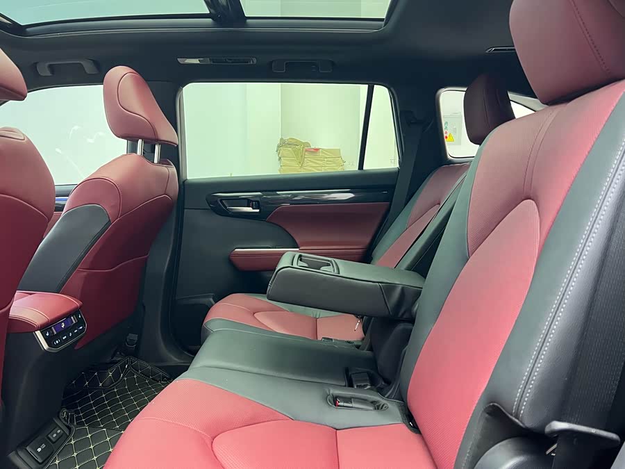 Toyota Crown Kluger 2021 car image #7