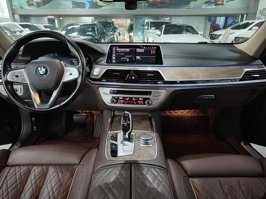 BMW 7 Series 2020 #7 BMW 7 Series 2020 immagine di auto #7