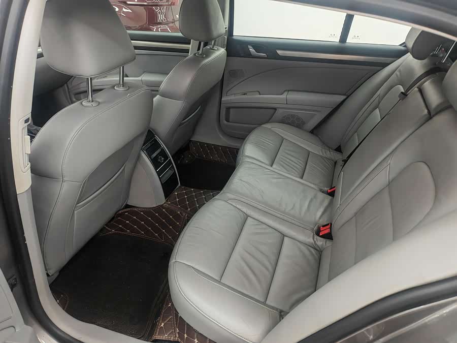 Skoda Superb 2012 imagen de coche #7