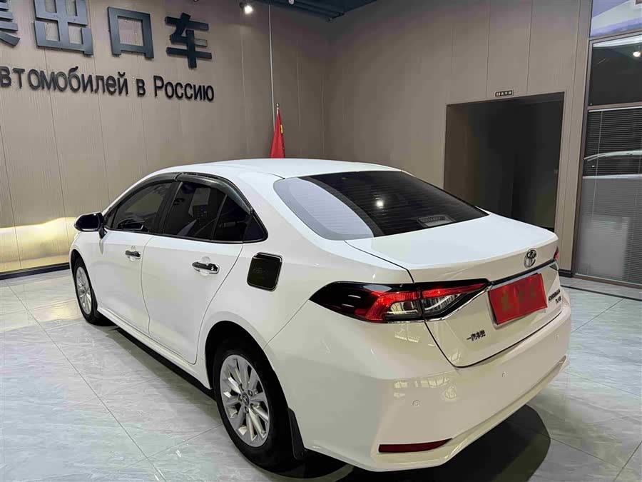 Toyota Corolla 2021 image de voiture #7