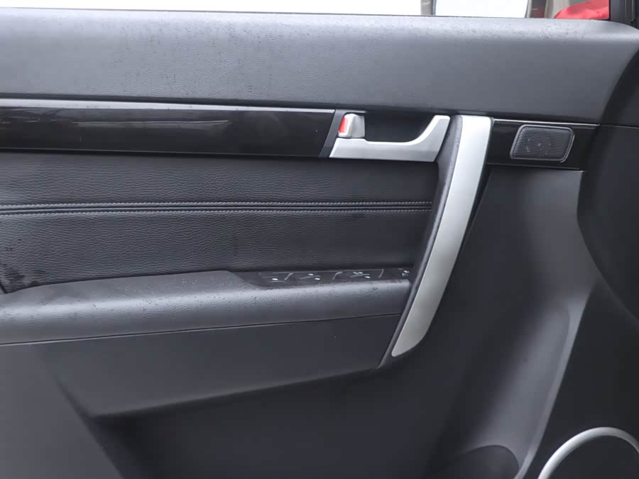 Chevrolet Captiva 2017 car image #7