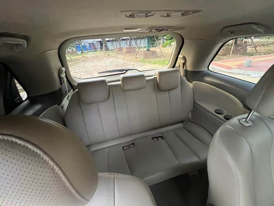 BYD M6 2015 #7 BYD M6 2015 car image #7