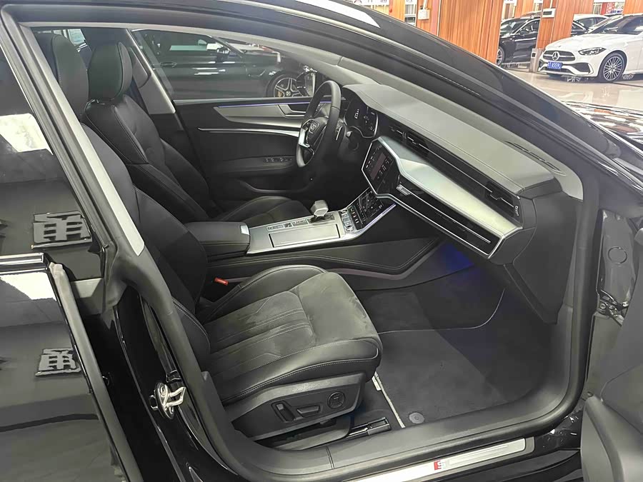 Audi A7L 2024 #7 Audi A7L 2024 car image #7