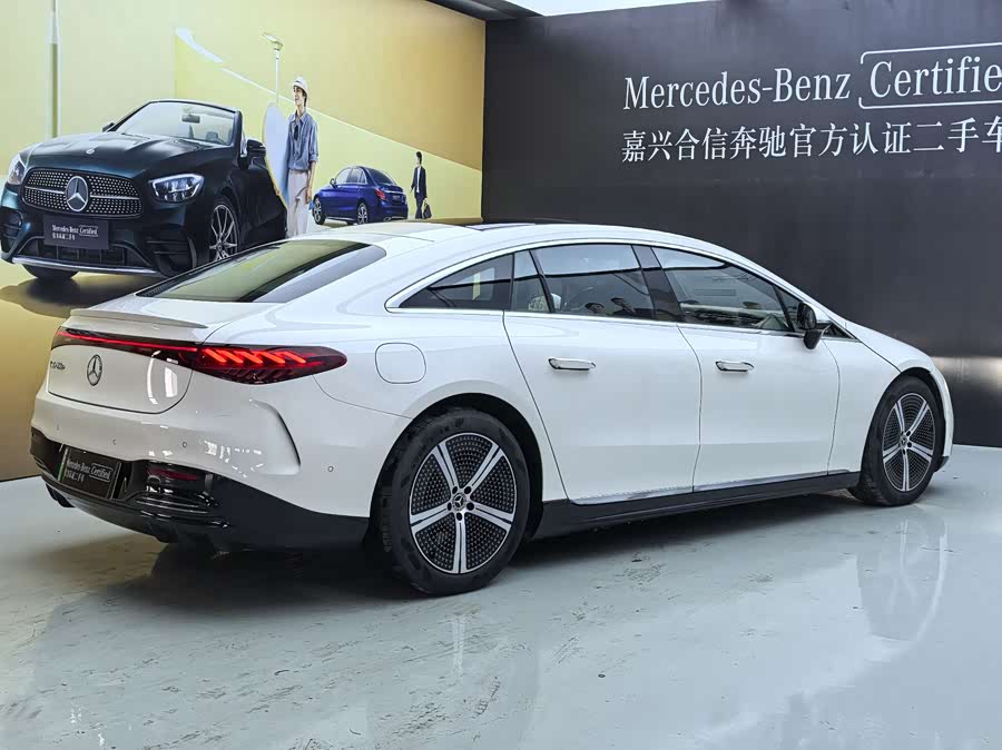 Mercedes-Benz EQS Class 2023 car image #7