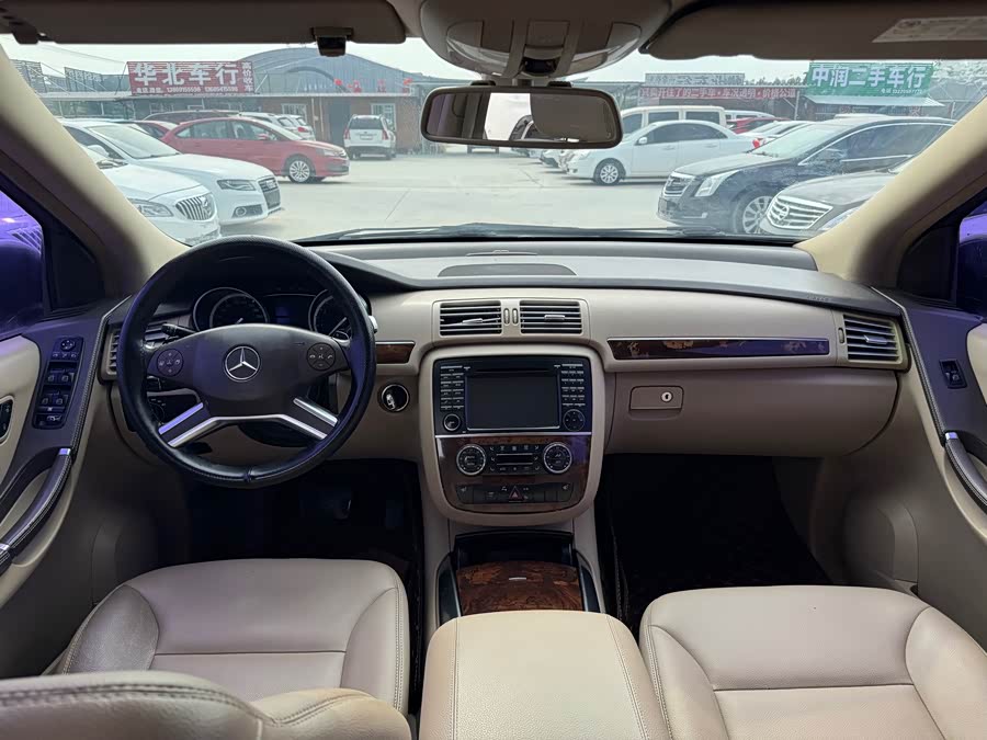 Mercedes-Benz R Class 2011 #7 Mercedes-Benz R Class 2011 car image #7