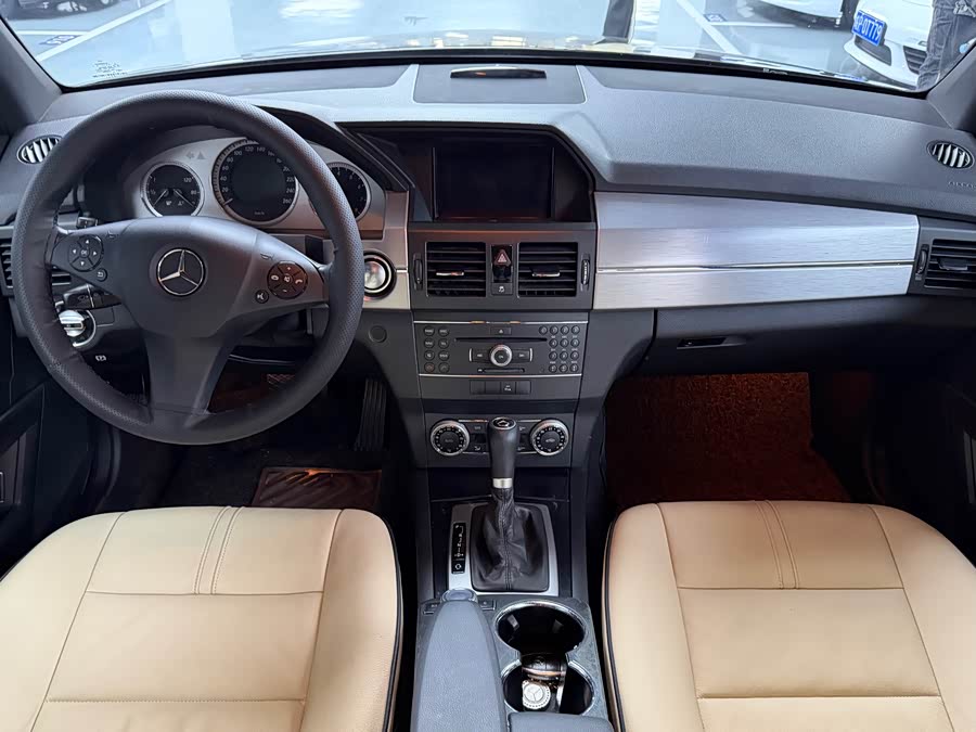 Mercedes-Benz GLK Class (Imported) 2010 car image #7