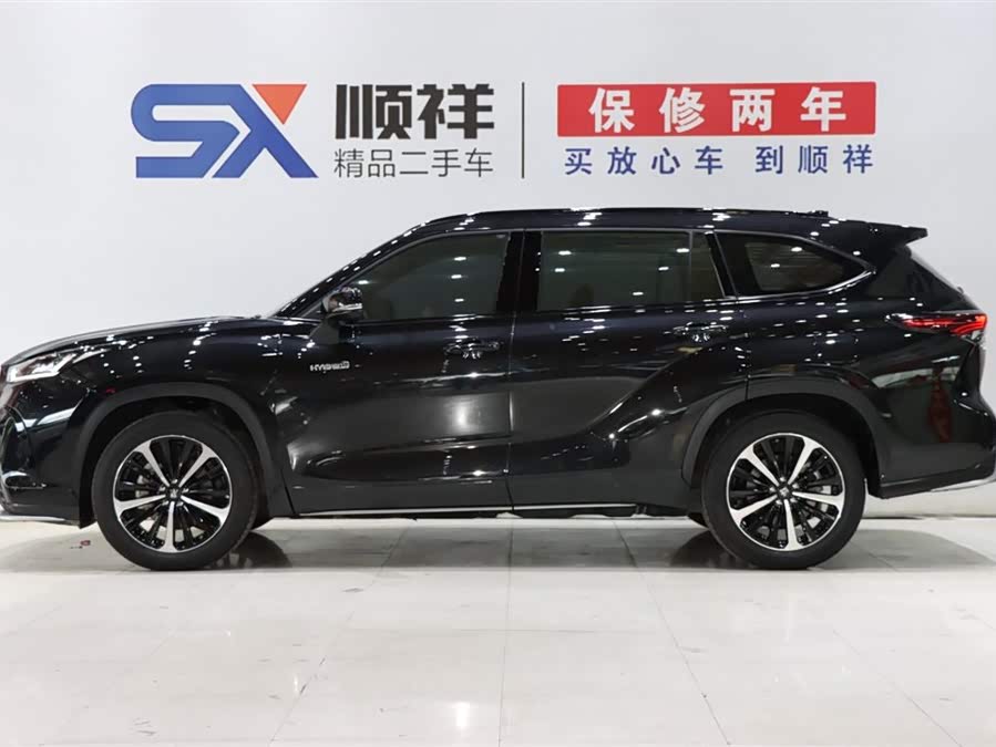 Toyota Crown Kluger 2024 car image #7