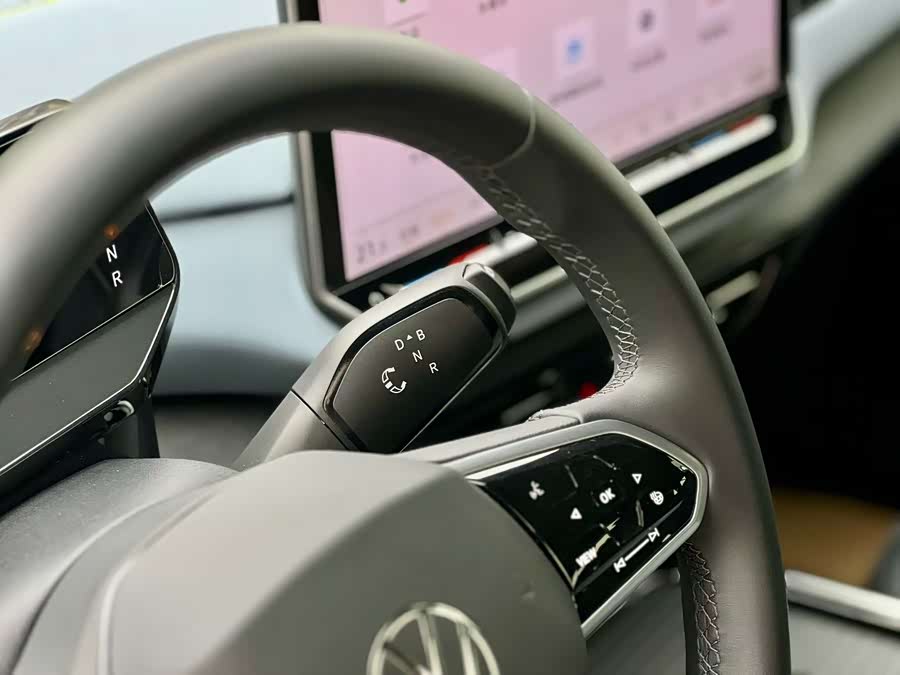 Volkswagen ID.4 X 2024 image de voiture #7