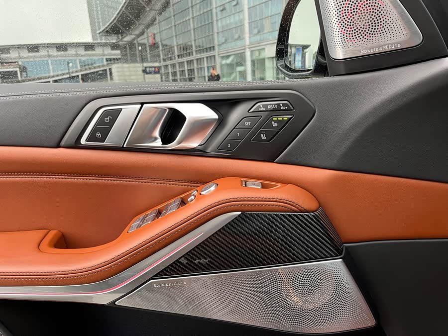 BMW X7 M60i 2023 #7 BMW X7 M60i 2023 car image #7