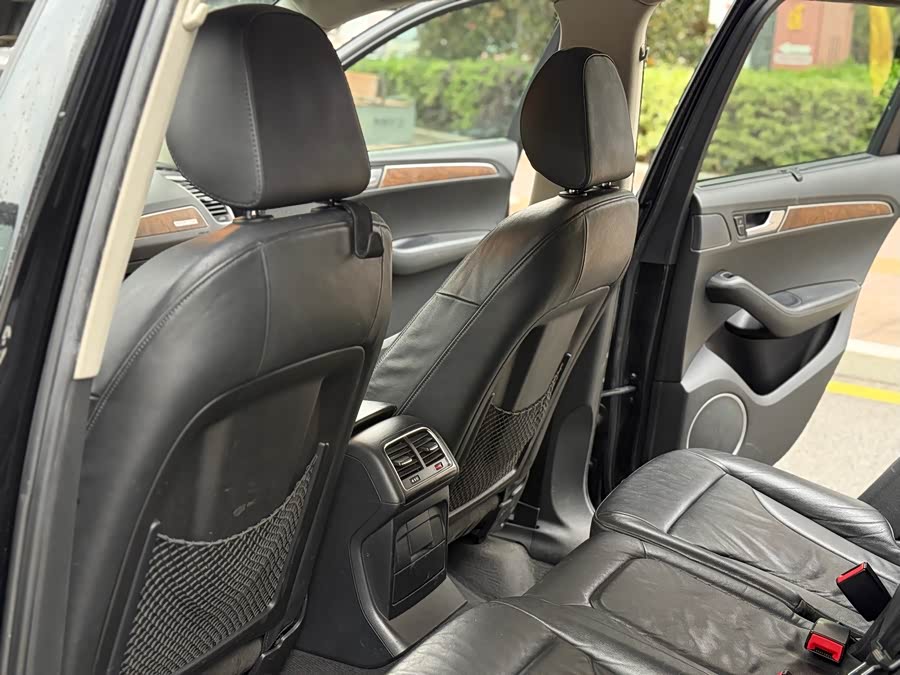 Audi Q5 (Imported) 2010 car image #7